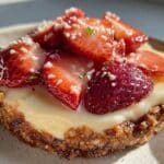 cremige Erdbeertorte ohne Backen - featured image