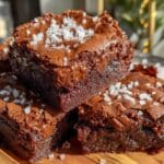 Triple-Chocolate-Brownies mit Meersalz - featured image