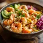Einfache scharfe Thunfisch Sushi Bowl - featured image