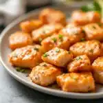Knusprige Honig-Knoblauch Lachs Häppchen aus der Heißluftfritteuse - featured image