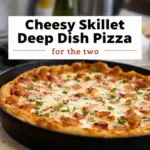 Perfekte Käse-Knusper-Pizza für Zwei aus der Pfanne - featured image